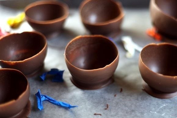Съедобные шоколадные чашечки для десерта